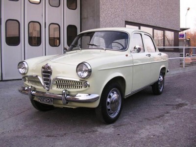 '58 Ti - Giallo Cina.jpg (64.4 KiB) 222226 mal betrachtet Bild von AlfaBB / AlfistiSA